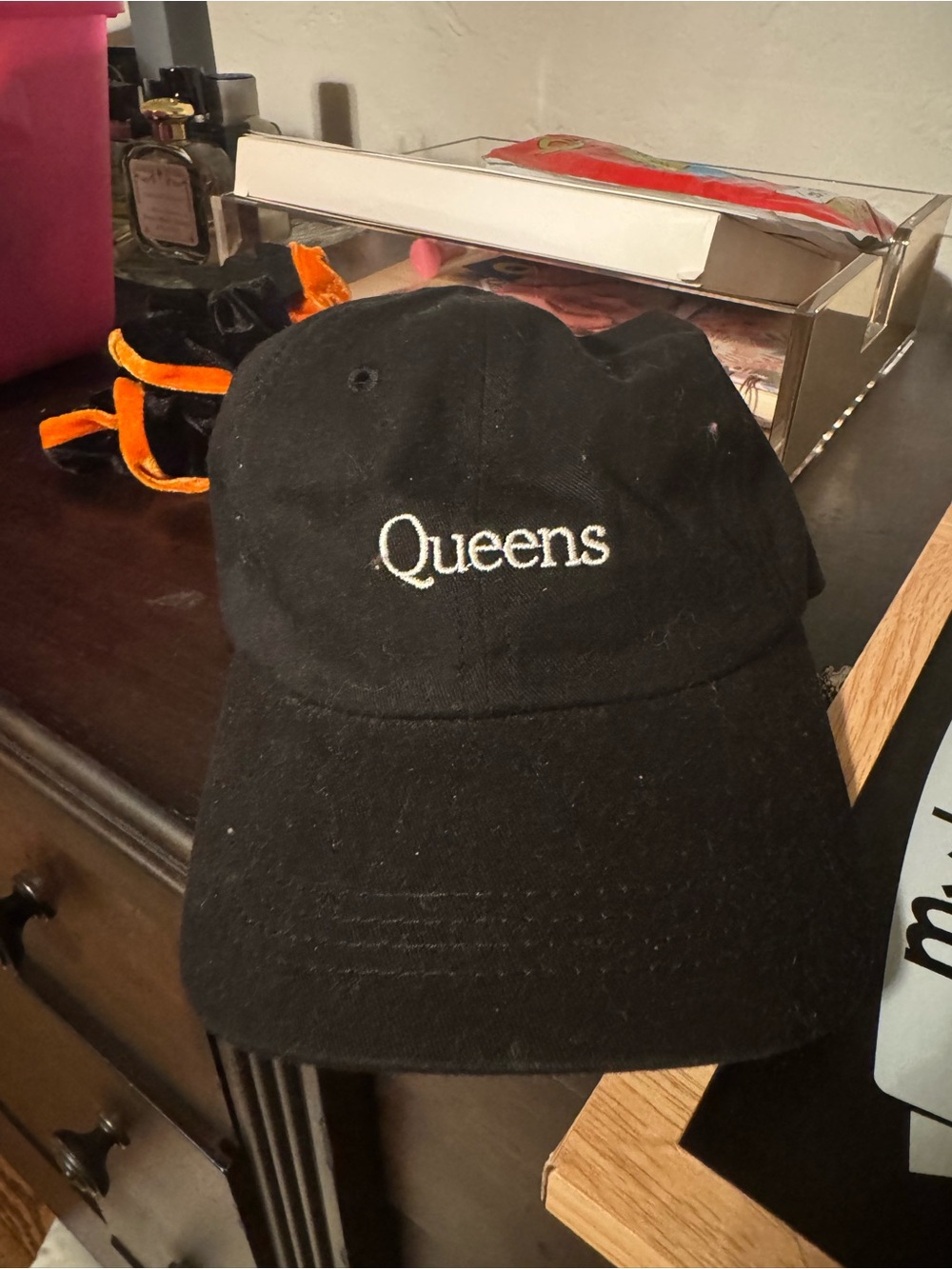 Queens NY Times adjustable Embroidered Black Baseball Cap